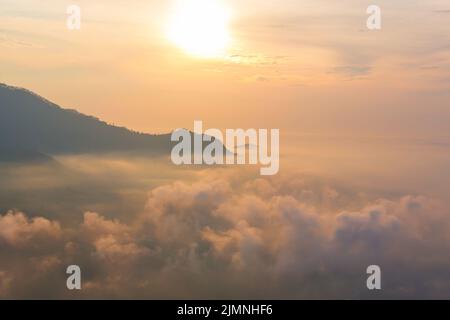 Über Wolken Stockfoto