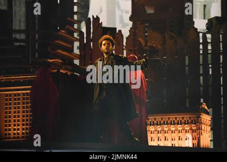 MIAMI GARDENS, FL - 06. AUGUST: The Weeknd tritt während der After Hours Til Dawn Global Stadium Tour am 6. August 2022 im Hard Rock Stadium in Miami Gardens, Florida, auf. Kredit: mpi04/MediaPunch Stockfoto