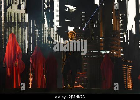 MIAMI GARDENS, FL - 06. AUGUST: The Weeknd tritt während der After Hours Til Dawn Global Stadium Tour am 6. August 2022 im Hard Rock Stadium in Miami Gardens, Florida, auf. Kredit: mpi04/MediaPunch Stockfoto