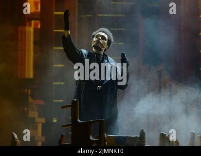 MIAMI GARDENS, FL - 06. AUGUST: The Weeknd tritt während der After Hours Til Dawn Global Stadium Tour am 6. August 2022 im Hard Rock Stadium in Miami Gardens, Florida, auf. Kredit: mpi04/MediaPunch Stockfoto