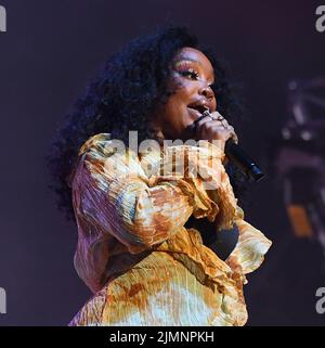 SZA tritt während des Outside Lands Music and Arts Festival 2022 im Golden Gate Park am 05. August 2022 in San Francisco, Kalifornien, auf. Foto: Casey Flanigan/imageSPACE/MediaPunch Stockfoto