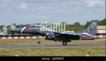 F-15E Strike Eagle Heritage Lackierung 48.Fighter Wing Jet beim Royal International Air Tattoo. Stockfoto