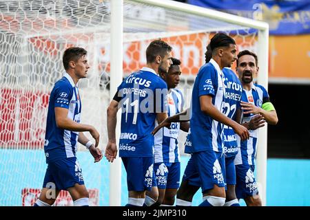 Gents Hugo Cuypers feiert nach einem Treffer bei einem Fußballspiel zwischen KAA Gent und KVC Westerlo am Sonntag, 07. August 2022 in Gent, am 3. Tag der ersten Division der belgischen Meisterschaft 2022-2023 in der „Jupiler Pro League“. BELGA FOTO TOM GOYVAERTS Stockfoto