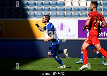 Gents Hugo Cuypers feiert nach einem Treffer bei einem Fußballspiel zwischen KAA Gent und KVC Westerlo am Sonntag, 07. August 2022 in Gent, am 3. Tag der ersten Division der belgischen Meisterschaft 2022-2023 in der „Jupiler Pro League“. BELGA FOTO TOM GOYVAERTS Stockfoto