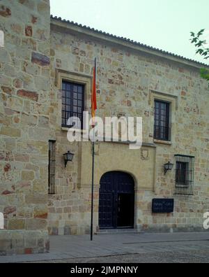 PARADOR NACIONAL DE ZAMORA - PALACIO RENACENTISTA DEL SIGLO XV SITUADO EN LA ANTIGUA ALCAZABA MUSULMANA. LAGE: PARADOR CASA DE ALBA. Zamora. SPANIEN. Stockfoto