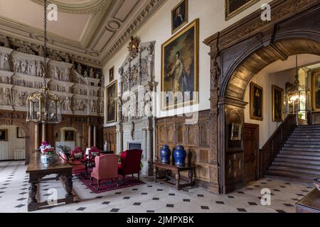 Große Halle in Burton Agnes Hall, ein herrliches elisabethanischen Herrenhaus aus dem 17.. Jahrhundert im East Riding of Yorkshire, England, Großbritannien Stockfoto