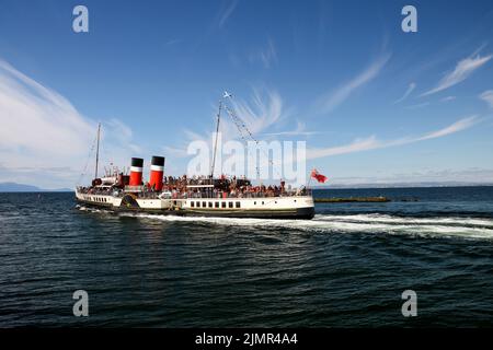 Der Raddampfer Waverley segelt vom Hafen Ayr in Südwestschottland aus Stockfoto