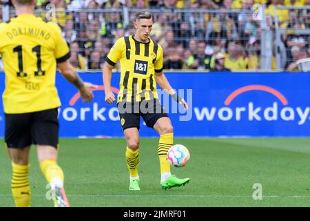 Nico SCHLOTTERBECK (DO), Action, Fußball 1. Bundesliga, Spieltag 1., Borussia Dortmund (DO) - Bayer 04 Leverkusen (LEV) 1: 0, am 6.. August 2022 in Dortmund. © Stockfoto