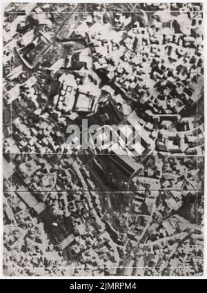 Jansen Hermann (1869-1945), Gesamtentwicklungsplan Ankara. Teilentwicklungsplan Altstadt (1928-1939): Luftbildaufnahme 1: 2000, Altstadt zwischen dem alten Basar und der Ahi-Elvan-Moschee. Foto auf Papier, 26,7 x 19,8 cm (inklusive Scankanten) Jansen Hermann (1869-1945): Gesamtbauungsplan Ankara. Teilbebauungsplan Altstadt Stockfoto