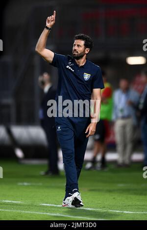 Monza, Italien. 07. August 2022. Fabio Grosso, Cheftrainer von Frosinone Calcio, zeigt sich während des Fußballspiels von Coppa Italia zwischen AC Monza und Frosinone Calcio. Kredit: Nicolò Campo/Alamy Live Nachrichten Stockfoto