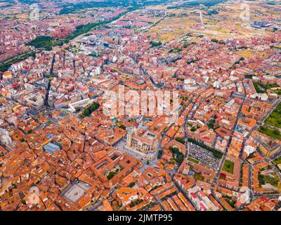 Luftaufnahme der Stadtlandschaft von Leon Stockfoto