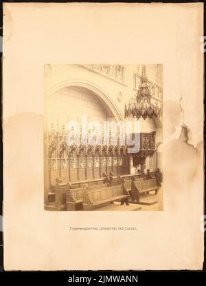 Adler Friedrich (1827-1908), Schlosskirche in Wittenberg. Umbau (nach 1892): Blick auf die Chorstühle und die Kanzel. Foto auf Papier, 63 x 47,8 cm (inklusive Scankanten) Adler Friedrich (1827-1908): Schlosskirche, Wittenberg. Umbau Stockfoto