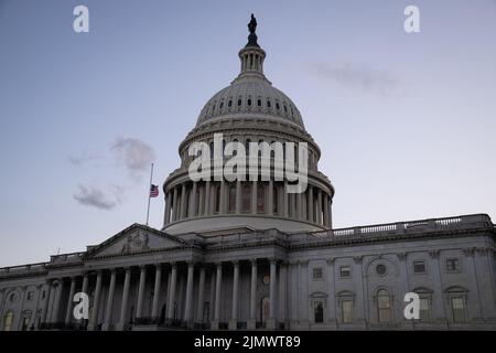 Washington, USA. 07. August 2022. Eine allgemeine Ansicht des US-Kapitolgebäudes, in Washington, DC, am Sonntag, den 2022. (Graeme Sloan/Sipa USA) Quelle: SIPA USA/Alamy Live News Stockfoto