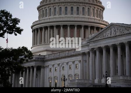 Washington, USA. 07. August 2022. Eine allgemeine Ansicht des US-Kapitolgebäudes, in Washington, DC, am Sonntag, den 2022. (Graeme Sloan/Sipa USA) Quelle: SIPA USA/Alamy Live News Stockfoto