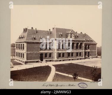 Unbekannter Architekt, König-Wilhelm-Gymnasium in Stettin (ohne Datum): Bauansicht. Foto auf Karton, 37,9 x 47,8 cm (einschließlich Scankanten) N.N. : König-Wilhelm-Gymnasium, Stettin Stockfoto