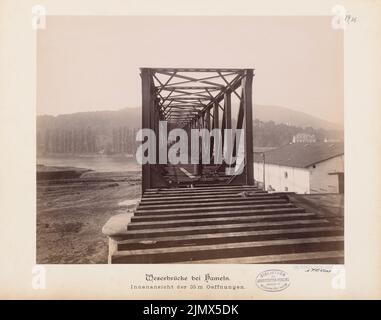 Unbekannter Architekt, Weserbrücke bei Hameln (ohne Datum): Ansicht. Foto auf Karton, 28,8 x 36,6 cm (einschließlich Scankanten) N.N. : Nebenbahn Hameln-Lage. Weserbrücke, Hameln Stockfoto