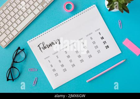 Flat Lay Planner februarkalender Stockfoto