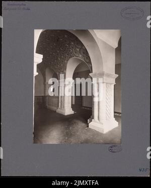 Thoemer & Mönnich, Amtsgericht III in Berlin-Charlottenburg, Erweiterung (1912-1915): Innenansicht Treppe. Foto auf Papier, 34,6 x 29,4 cm (einschließlich Scankanten) Stockfoto