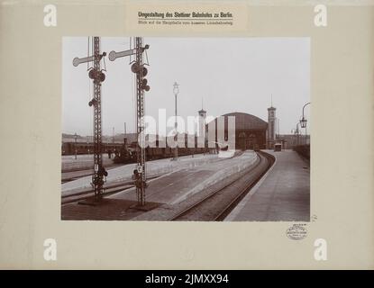 Stein Theodor August (1802-1876), Stettiner Bahnhof in Berlin (1872-1876): Blick. Foto auf Karton, 42,5 x 58,7 cm (einschließlich Scankanten) Stockfoto