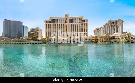 Las Vegas, USA – 23. Mai 2022: Das Bellagio ist ein Luxushotel und ein Kasino am Las Vegas Strip. Das Bellagio wurde am 15. Oktober 1998 eröffnet. Stockfoto