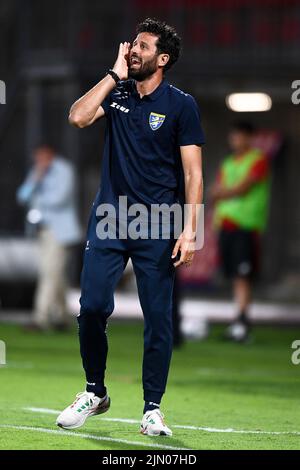 Monza, Italien. 07. August 2022. Fabio Grosso, Cheftrainer von Frosinone Calcio, zeigt sich während des Fußballspiels von Coppa Italia zwischen AC Monza und Frosinone Calcio. Kredit: Nicolò Campo/Alamy Live Nachrichten Stockfoto