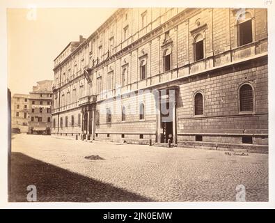 Unbekannter Fotograf, Palazzo della Cancelleria in Rom (ohne dat.): Ansicht. Foto auf Karton, 20,3 x 26,7 cm (inklusive Scan-Kanten) Bramante (1444-1514): Palazzo della Cancelleria, Rom Stockfoto