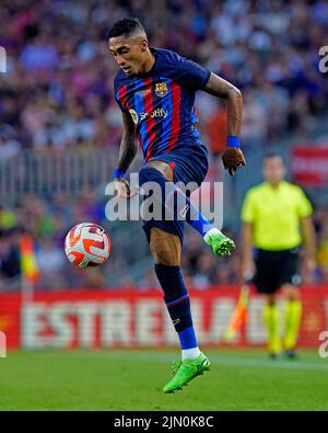 Raphael Dias Belloli Raphina vom FC Barcelona beim Pokalspiel Joan Gamper zwischen dem FC Barcelona und Pumas, das am 7. August 2022 im Spotify Camp Nou Stadium in Barcelona, Spanien, ausgetragen wurde. (Foto von Sergio Ruiz / PRESSIN) Stockfoto