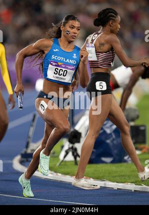 Nicole Yeargin aus Schottland, die am 7.. August im Alexander Stadium, Birmingham, England, beim 4x400-m-Staffelfinale der Frauen bei den Commonwealth Games antritt Stockfoto