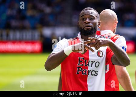 Arnhem - Lutsharel Geertruida von Feyenoord feiert den 2-5 während des Spiels zwischen Vitesse und Feyenoord am 7. August 2022 in Arnhem, Niederlande. (Box-to-Box-Bilder/Yannick Verhoeven) Stockfoto