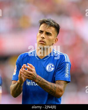 Köln/Deutschland. 7.. August 2022, Rodrigo ZALAZAR (GE) klatscht, klatscht, Geste Fußball 1. Bundesliga, Spieltag 1., FC Köln (K) - FC Schalke 04 (GE) 3: 1, am 7.. August 2022 in Köln/Deutschland. #Die DFL-Vorschriften verbieten die Verwendung von Fotos als Bildsequenzen und/oder quasi-Video # © Stockfoto