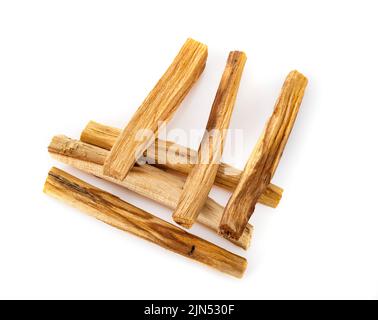 palo santo vor weißem Hintergrund Stockfoto