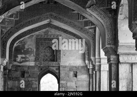 Mughal Architecture Inside Lodhi Gardens, Delhi, Indien, Beautiful Architecture Inside die drei-Kuppeln-Moschee in Lodhi Garden soll die Fr sein Stockfoto