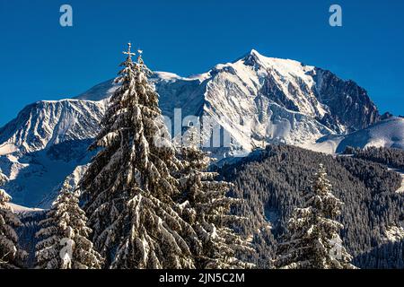 Le Mont Blanc est le plus haut sommet d'europe et de France, il se trouve sur la commune de Saint-Gervais. Stockfoto