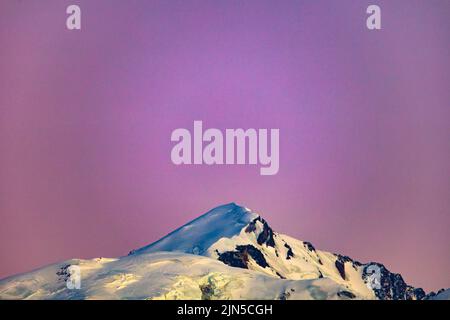 Le Mont Blanc est le plus haut sommet d'europe et de France, il se trouve sur la commune de Saint-Gervais. Stockfoto