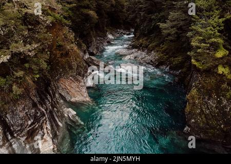 Berühmte Touristenattraktion - Blue Pools, Haast Pass, Neuseeland, Südinsel Stockfoto