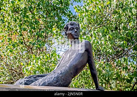 Denkmal für den jungen Erich Kästner in Dresden; Gedenkstätte für den Jungen Erich Kästner in Dresden Stockfoto