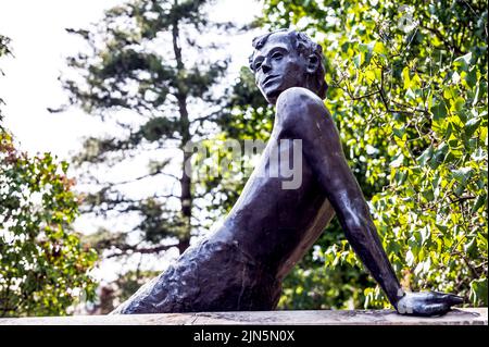 Denkmal für den jungen Erich Kästner in Dresden; Gedenkstätte für den Jungen Erich Kästner in Dresden Stockfoto