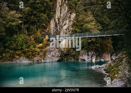 Berühmte Touristenattraktion - Blue Pools, Haast Pass, Neuseeland, Südinsel Stockfoto