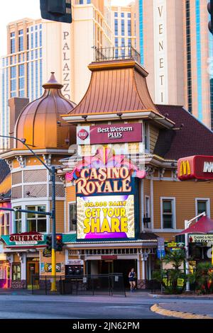 Las Vegas, Nevada - 16. Mai 2018: Blick auf die Kasinos im Hotelresort am Las Vegas Boulevard, auch bekannt als Vegas Trip an einem sonnigen Tag. Stockfoto