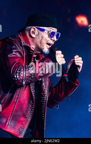 Mailand, Italien. 24.. Mai 2022. Vasco Rossi spielt live auf der Bühne des Ippodromo La Maura in Mailand. (Foto von Mairo Cinquetti/SOPA Images/Sipa USA) Quelle: SIPA USA/Alamy Live News Stockfoto