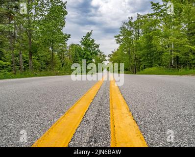 Flachansicht der Route 42 in Door County Wisconsin USA Stockfoto