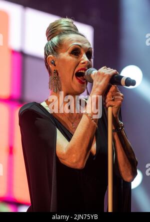 Die Human League auf der Bühne beim Lets Rock Festival Liverpool 2022 Stockfoto