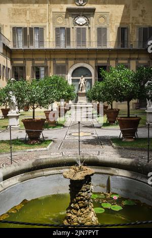 Der Garten im Palazzo Riccardi Medici Florenz Italien Stockfoto