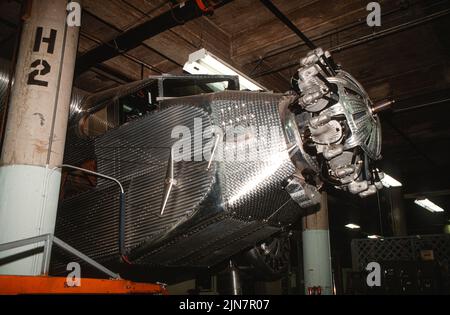 Ford Tri-Motor wird im Untergeschoss des San Diego Aerospace Museum restauriert Stockfoto