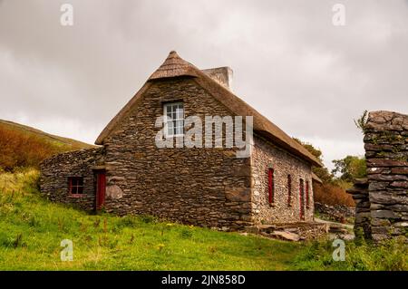 Irisches Steinhackenmuseum auf der Dingle-Halbinsel in Irland. Stockfoto