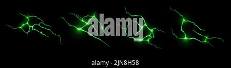 Realistischer Satz von grünen Blitzen auf schwarzem Hintergrund isoliert. Vektor-Illustration von gruseligen Gewitter schlägt glühend in der Nacht. Symbol der magischen Kraft. Elektrische Entladung Funken während Gewitter Stock Vektor