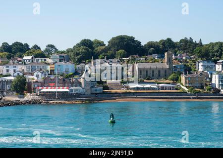 Gesamtansicht der Royal Yacht Squadron in Cowes auf der Isle Of Wight. Stockfoto