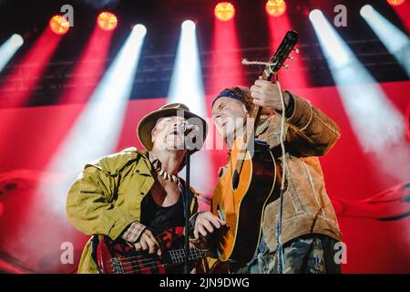 Flumserberg, Schweiz. 29., Juli 2022. Die schwedische Gruppe Rednex gibt während der "die Mega 90s Party" ein Live-Konzert im Rahmen des Flumserberg Open Air 2022. (Foto: Gonzales Photo - Tilman Jentzsch). Stockfoto