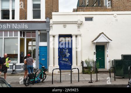 Notting Hill Film Film Film blau Haustür Westbourne Park Road 280 London Hugh Grant Julia Roberts Stockfoto