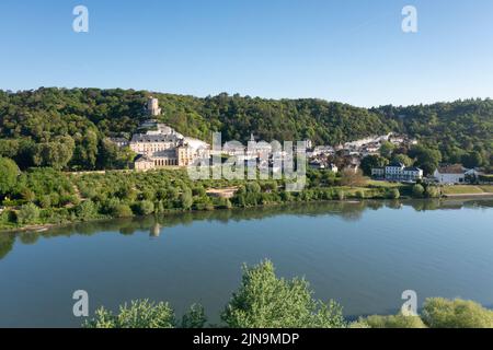 Frankreich, Val d'Oise, Vexin Francais Natural Regional Park, La Roche Guyon, bezeichnet als Les Plus Beaux Villages de France (die schönsten Dörfer von F Stockfoto